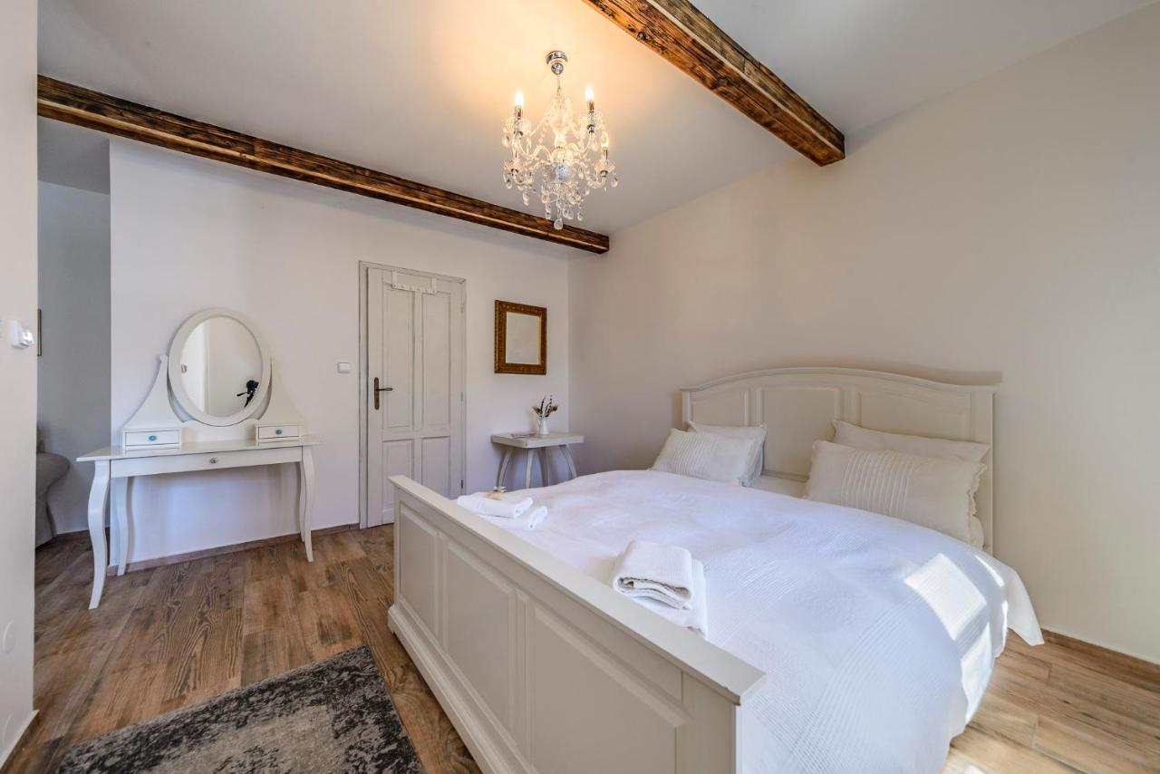 Mikulov Apartmany Magistr Exterior foto