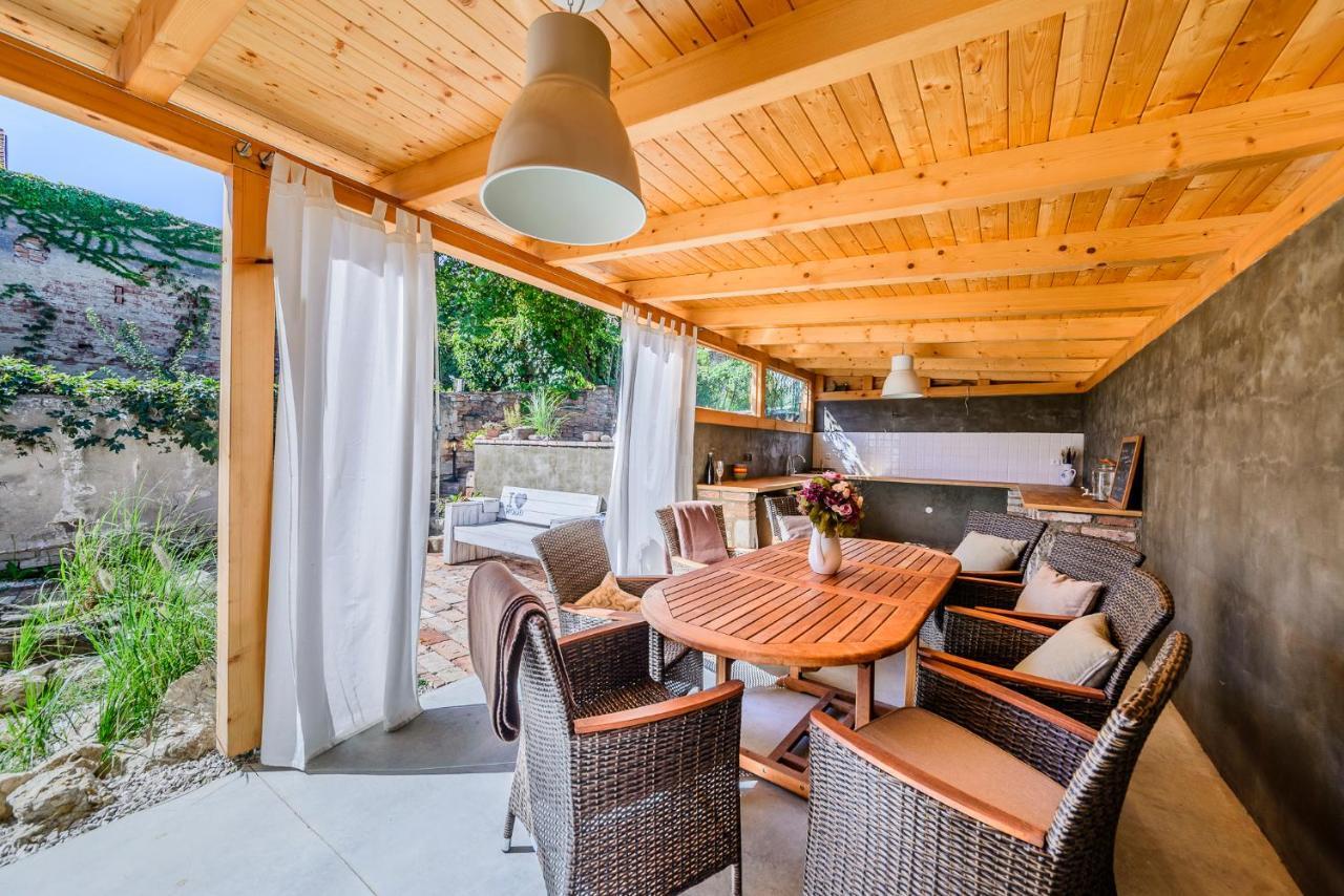 Mikulov Apartmany Magistr Exterior foto